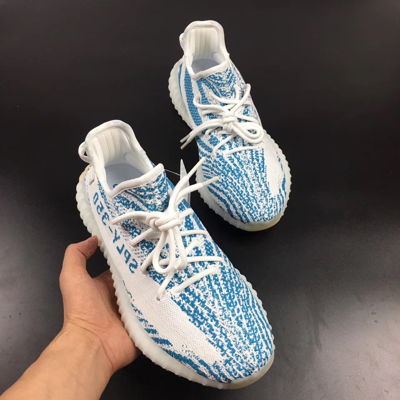 Super Max C4 Yeezy 350 V2 Boost Blue White GS